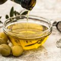 O aceite de oliva non era considerado "saudable" segundo os criterios da FDA dos anos 90.